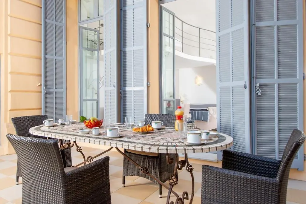 La Perle Luxueux Apt 135M2 Piscine Tennis Plage Privee Roquebrune-Cap-Martin Apartmán