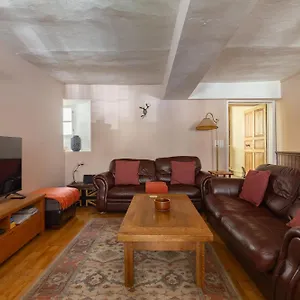  Hébergement de vacances La Petite Maison Des Montagnes France