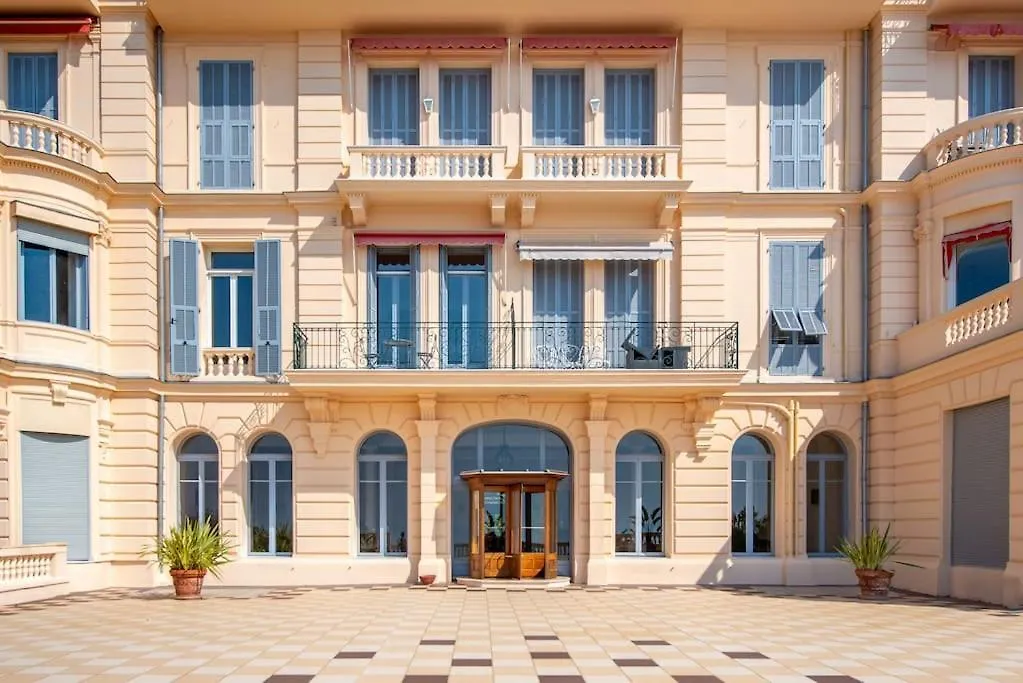 La Perle Luxueux Apt 135M2 Piscine Tennis Plage Privee Roquebrune-Cap-Martin Apartment